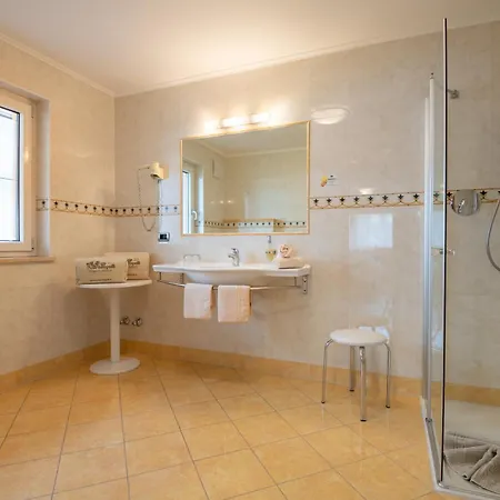 Garni Nachtigall 3* Schenna